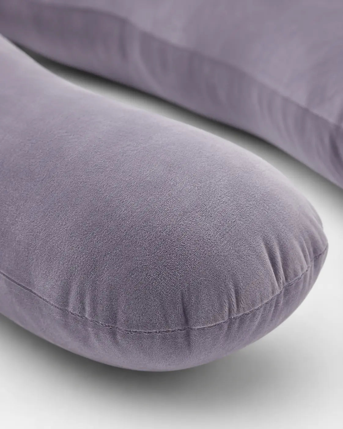 Coussin en forme de U pour le lit