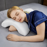 Oreiller ergonomique avec passage pour le bras
