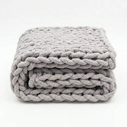 Plaid en grosse maille tressée – formats 100 à 150 cm